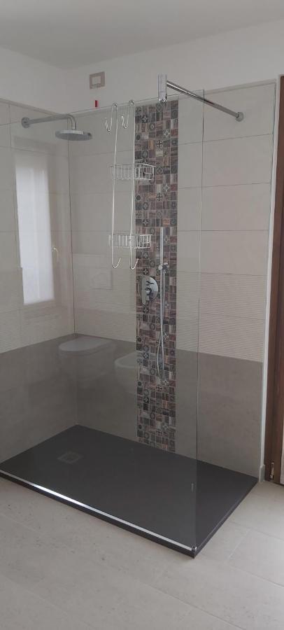 Casa Cimavilla Con Parcheggio Privato Gratuito Crevoladossola Kültér fotó