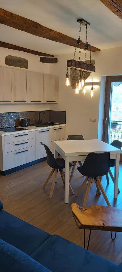 Casa Cimavilla Con Parcheggio Privato Gratuito Crevoladossola Kültér fotó