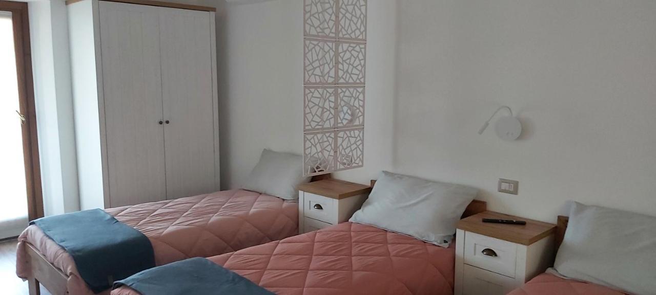 Casa Cimavilla Con Parcheggio Privato Gratuito Crevoladossola Kültér fotó