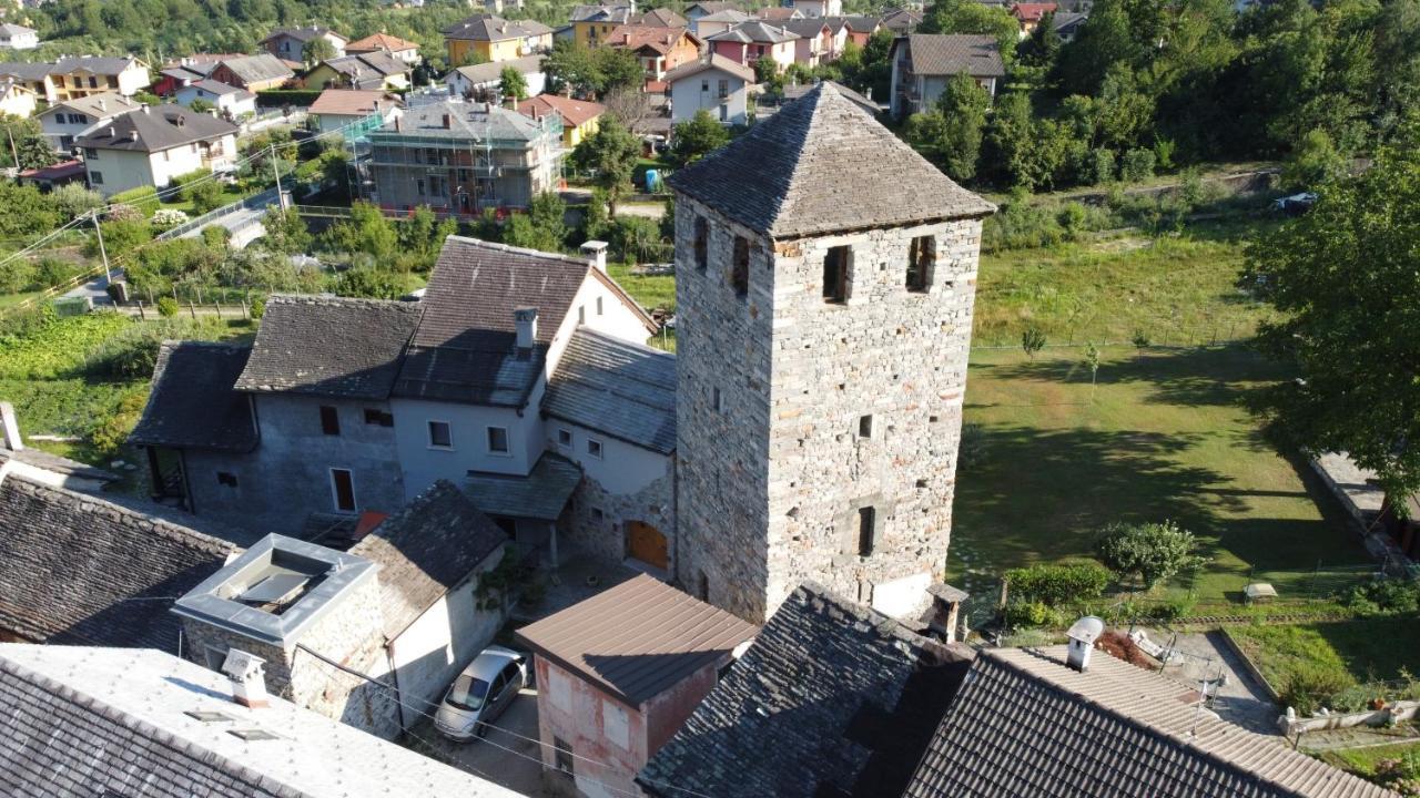 Casa Cimavilla Con Parcheggio Privato Gratuito Crevoladossola Kültér fotó
